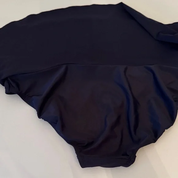 Elegant Navy Blue Women's Swim Skirt - Picture 5 of 5